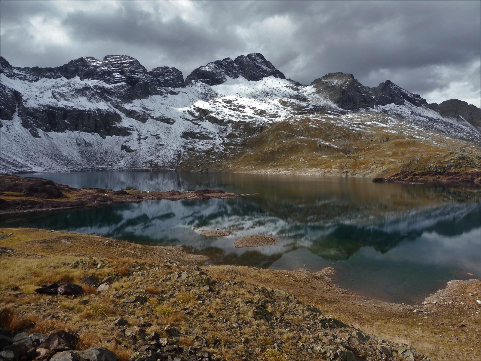 lago de Urdiceto en el Pirineo aragonés